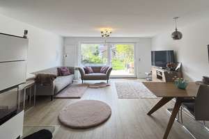 Top modernisiertes und direkt bezugsfertiges Reihenhaus in ruhiger Lage von Widdersdorf  – Die vollständige Adresse der Immobilie erhältst du vom Anbieter., 50859 Widdersdorf, Köln – Vorschaubild 2