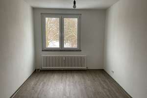 Gut geschnittene 3-Zimmer Wohnung mit Balkon – Am Großen Wiel 7, 33609 Heepen, Bielefeld – Vorschaubild 2