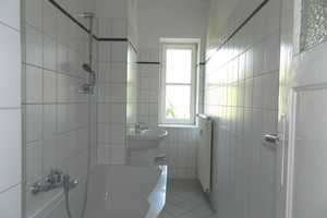 Bezugsfreie 2-Zimmerwohnung mit Balkon Nähe Treptower Park – Berlin – Vorschaubild 6