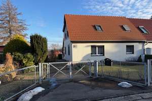 Verwirklichen Sie Ihren Wohntraum – Haus mit Gartenidylle – Hohe Warte 21, 9122 Stelzendorf, Chemnitz – Vorschaubild 2