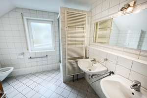 freist. Einfamilienhaus mit Einliegerwohnung & 2 Doppelgaragen – Panoramablick Aichelberg – Alte Steige 2, 73101 Aichelberg – Vorschaubild 8