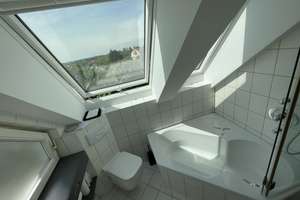 Lichtdurchflutete 2,5-Zimmer-Maisonette mit offenem Raumkonzept und  Fernblick in Uni-Nähe/Dachswald – Hessenlauweg 6, 70569 Dachswald, Stuttgart – Vorschaubild 9