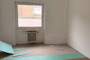 Kernsanierte 2,5-Raum-Wohnung mit Parkett und Balkon in Düsseldorf – Erkrather Straße 14, 40233 Stadtmitte, Düsseldorf – Vorschaubild 5