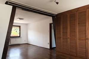 1-2 ZKB im 2-Familienhaus – Dachterrasse, großzügiger Garten, Garage & Stellplatz – Die vollständige Adresse der Immobilie erhältst du vom Anbieter., 68305 Waldhof, Mannheim – Vorschaubild 9