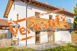 Doppelhaushälfte in ruhiger Lage  mit Garten, Garage und Carport! – Erding (Kreis) – Vorschaubild 1
