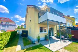 Kapitalanlage:  Zweifamilienhaus in Rottendorf 80+94m² – Die vollständige Adresse der Immobilie erhältst du vom Anbieter., 97228 Rottendorf – Vorschaubild 1