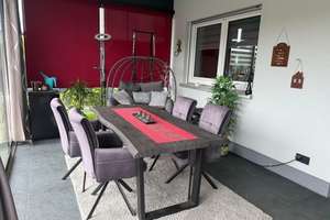 Sonnenverwöhnter und energieneutraler Luxus-Bungalow in ruhiger Waldgemeinde