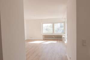 Erstbezug nach Sanierung: Viereinhalbzimmer-Wohnung  in Bad Homburg – Die vollständige Adresse der Immobilie erhältst du vom Anbieter., 61352 Bad Homburg vor der Höhe – Vorschaubild 4