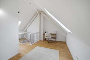 Schönstes Schwabing -kernsanierte DG-Wohnung in denkmalgeschütztem Altbau – Herzogstraße 89, 80796 Neuschwabing, München – Vorschaubild 7