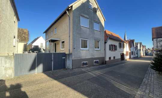 Einfamilienhaus mit Garten – Ihr neues Zuhause in Rhodt