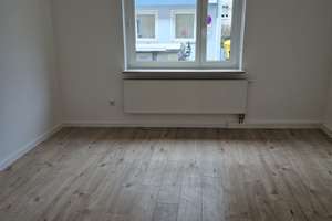Schöner Wohnen Nähe Insel Schütt ! Süße, komplett sanierte 2-Zimmer-Erdgeschoss-Wohnung mit Balkon – Martin-Treu-Straße 42, 90403 Altstadt, St. Sebald, Nürnberg – Vorschaubild 6