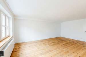 Einzigartige Dachgeschoss-Maisonette-Wohnung in exklusiver Villenlage von Pasing! – Die vollständige Adresse der Immobilie erhältst du vom Anbieter., 81243 Pasing, München – Vorschaubild 31