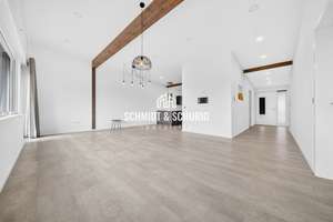 Neuwertiges Einfamilienhaus mit großem Grundstück, Terrasse & Balkon in Ubstadt-Weiher – Die vollständige Adresse der Immobilie erhältst du vom Anbieter., 76698 Ubstadt-Weiher – Vorschaubild 2