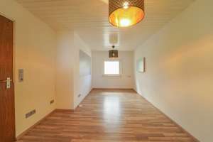Viel Platz für viel Leben - freistehendes Einfamilienhaus in Karlsruhe Durlach – Die vollständige Adresse der Immobilie erhältst du vom Anbieter., 76227 Durlach, Karlsruhe – Vorschaubild 11