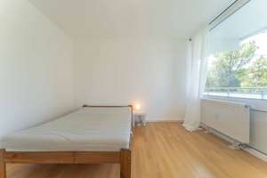 Gepflegte 3-Zimmer-Wohnung mit Balkon und Grünblick in Ramersdorf-Perlach – Die vollständige Adresse der Immobilie erhältst du vom Anbieter., 81549 Balanstraße-West, München – Vorschaubild 2