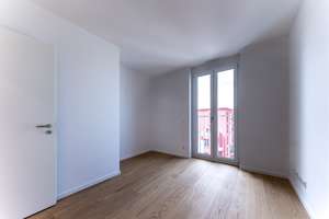 4-Zimmer-Penthouse mit drei Himmelsrichtungen und großem Süd-Balkon – Die vollständige Adresse der Immobilie erhältst du vom Anbieter., 81673 Josephsburg, München – Vorschaubild 12