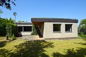 Bungalow im Dornröschenschlaf 
Top-Lage mit Eigentumsgrundstück – Wolfsburg – Vorschaubild 3