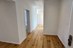 Luxus-Penthouse | Erstbezug | 155 m² | 2 Balkone | Wärmepumpe | EBK | Döhren am Maschsee – Die vollständige Adresse der Immobilie erhältst du vom Anbieter., 30519 Döhren, Hannover – Vorschaubild 16