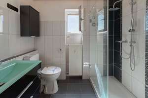 3,5-Zimmer-Wohnung mit Traum-Ausblick, großem Balkon & TG-Stellplatz – Die vollständige Adresse der Immobilie erhältst du vom Anbieter., 97076 Lengfeld, Würzburg – Vorschaubild 7