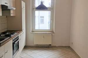 ***3-Zimmer mit Laminat, AR, EBK, Tageslichtbad mit Wanne*** – Krügerstraße 1, 9131 Ebersdorf, Chemnitz – Vorschaubild 6