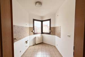 Gemütliche 2-Zimmer-Wohnung mit Balkon in Nürnberg-Rennweg – Fenitzerstraße 37, 90489 Wöhrd, Nürnberg – Vorschaubild 7