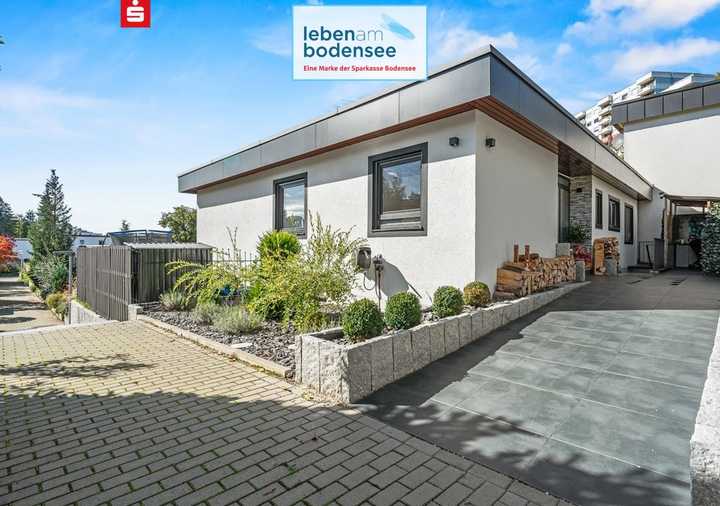 Bungalow - in sonniger und ruhiger Wohnlage
neuwertig und attraktiv ausgestattet