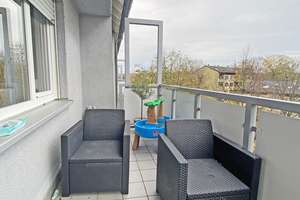 6914 - Großzügig geschnittene 3-Zimmerwohnung mit Tageslichtbad und Balkon! – Die vollständige Adresse der Immobilie erhältst du vom Anbieter., 76185 Grünwinkel, Karlsruhe – Vorschaubild 4