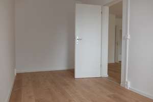 4-Zimmer-Wohnung mit großem Balkon und Dusche – Yorckstraße 32b, 9130 Yorckgebiet, Chemnitz – Vorschaubild 13