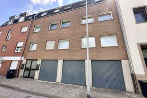***SONNIGE 4-Zimmer DG-WOHNUNG MIT RIESIEGEM BALKON & PANORAMABLICK!***Garage inklusive*** – Bankstraße 2a, 41199 Odenkirchen-Mitte, Mönchengladbach – Vorschaubild 3