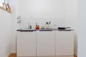 Modern und sofort bezugsfrei – hochwertig saniertes 38m²-Appartement mit Loggia und Aufzug. – Die vollständige Adresse der Immobilie erhältst du vom Anbieter., 42653 Gräfrath, Solingen – Vorschaubild 12