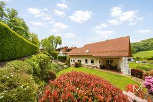 MG - Familienglück: Traumhaft gepflegtes Zuhause mit Gartenidylle, Sauna & Doppelgarage – Die vollständige Adresse der Immobilie erhältst du vom Anbieter., 66919 Obernheim-Kirchenarnbach – Vorschaubild 2
