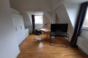 Komplett möblierte und ausgestattete Etagenwohnung in stilvoller Altbauvilla in München Westpark! – Die vollständige Adresse der Immobilie erhältst du vom Anbieter., 81377 Am Waldfriedhof, München – Vorschaubild 15