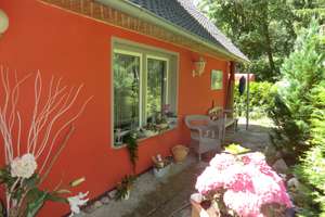 Ferienhaus in idyllischer Waldlage, 5min. zum Ostseestrand Zingst – Wiesenstraße 84, 18374 Zingst – Vorschaubild 2