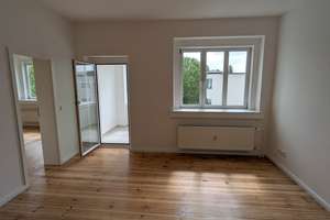Helle 2 Zimmer Wohnung nahe Kurt-Schumacher-Platz sucht neue Mieter!
