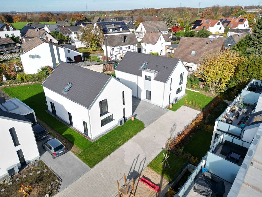 Ihr neues Zuhause in Leverkusen-Bergisch Neukirchen – modern, ruhig und energieeffizient!