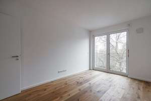138,5 m² Wohnkomfort: Moderner 5-Zimmer-Erstbezug mit zwei Balkonen – Dufourstraße  1, 4107 Zentrum-Süd, Leipzig – Vorschaubild 10