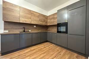 Großzügige 4-Zimmer-Wohnung mit zusätzlichem Studio | 133,1 m² | 2 Bäder | kernsaniert – 63069 Ledermuseum, Offenbach am Main – Vorschaubild 3
