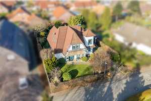 Außergewöhnliches Einfamilienhaus mit Türmchen in ruhiger Lage von Hage – Aurich (Kreis) – Vorschaubild 9