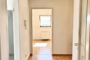 Ruihig wohnen unterm Dach mit Lift, EBK & Balkon! – Die vollständige Adresse der Immobilie erhältst du vom Anbieter., 1277 Blasewitz (Stadtteil), Dresden – Vorschaubild 10