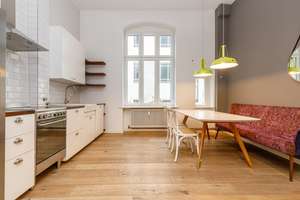 Helle Drei-Zimmer-Altbauwohnung im Hinterhaus mit Stuck und unverbaubarem Blick in den Park – Hasenheide 61, 10967 Neukölln (Ortsteil), Berlin – Vorschaubild 20