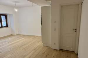 ***Traumhafte 1-ZKB Wohnung - generalsaniert 2025 - top Altstadtlage*** – Engelburgergasse 17, 93047 Innenstadt, Regensburg – Vorschaubild 7