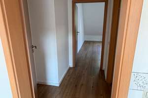 Schöne, helle Dachgeschosswohnung mit Balkon – Hauptstraße  74 a-c, 75181 Eutingen, Pforzheim – Vorschaubild 4