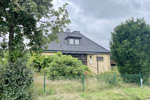 Grundstück mit Altbestand der vielen Möglichkeiten! – Die vollständige Adresse der Immobilie erhältst du vom Anbieter., 25436 Tornesch – Vorschaubild 1