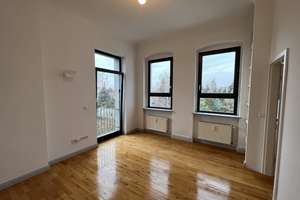 SHARED Schönes Zimmer in 4er WG in Niederschönhausen/ Sharerd