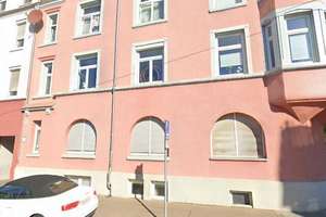 Freundliche 4-Zimmer-EG-Wohnung mit Balkon und Einbauküche in Ulm