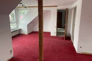 Charmante 1,5-Zimmer Dachgeschosswohnung in Hamburg-Rahlstedt