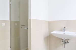 Lichtdurchflutete Wohnträume mit großzügigem Grundriss und elegantem Ambiente im Erdgeschoss – Frankenstraße 8, 65183 Westend / Bleichstraße, Wiesbaden – Vorschaubild 5