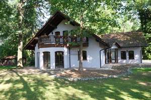 Rarität: Einfamilienhaus mit Doppelgarage und herrlichem alten Baumbestand in Nbg.- Weiherhaus – 90455 Kornburg, Worzeldorf, Nürnberg – Vorschaubild 1