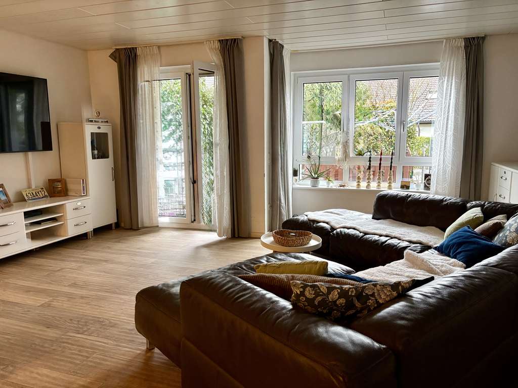 Immobilie in Neuhausen auf den Fildern - Schönes Reihenhaus in exklusiver, ruhiger Lage mit Erbbaurecht - Bild 3