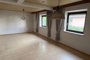 Haus mit Potential in Pocking
 – Die vollständige Adresse der Immobilie erhältst du vom Anbieter., 94060 Pocking – Vorschaubild 4